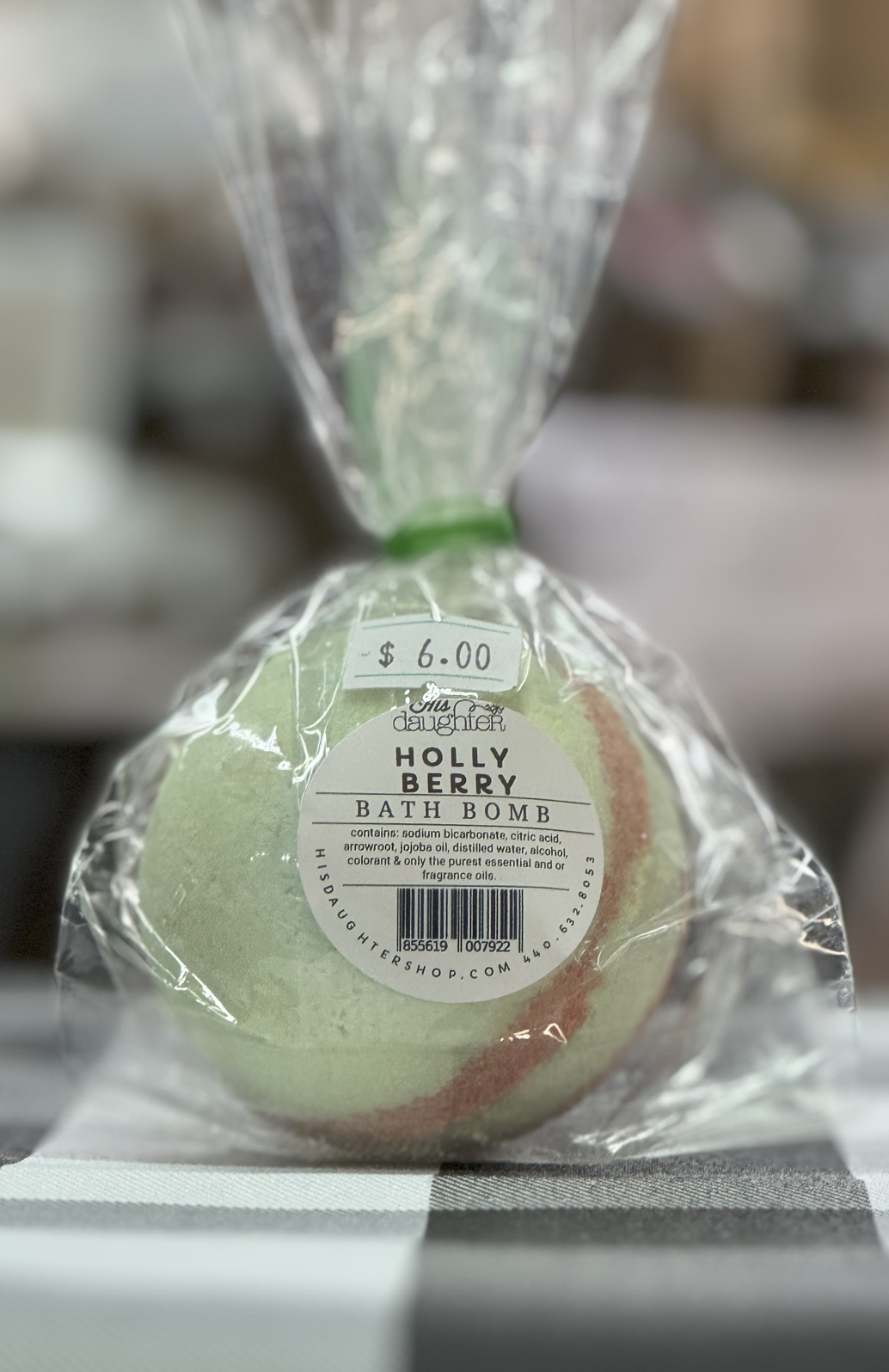 Holly Berry - Bath Bomb